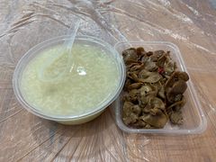 -蓝精灵饺子店