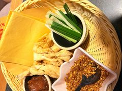 煎饼卷大葱-鲁菜根·泰安菜(万达店)