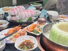 -得意咚瓜·顺德鱼生·冬瓜火锅(深圳首店)