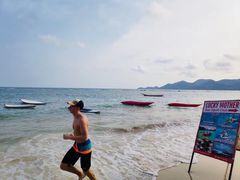 -查汶海滩