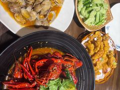 -聚汇三少·龙虾·中餐厅(莫邪路新天地店)