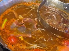 -由衷贵州酸汤牛肉火锅(新桥店)
