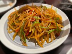 香菜酸辣土豆丝-上名堂·鱼头好吃(体育场路店)