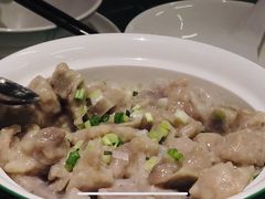 香芋蒸排骨-费大厨辣椒炒肉(太平老街店)