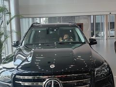 -天津波士信达奔驰4S店(卫津南路店)