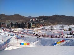 -中旅松花湖滑雪场