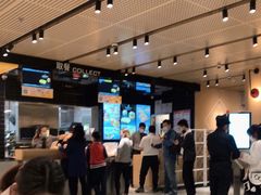 -麦当劳(中山公园龙之梦店)