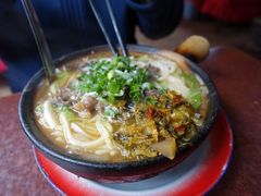 -银同牦牛肉火锅