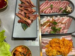 -金会长自助海鲜·烤肉(人民广场店)