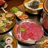 好吃到爆！ 当然还有各种小食、冰镇现压冷面