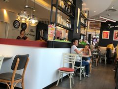 -必胜客(武汉欢乐谷店)