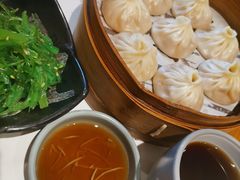 -馋三尺蟹粉小笼(人民广场店)