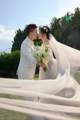 -城市花园婚纱摄影