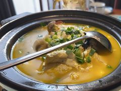 -松沪名灶·豆浆鱼头·新上海菜(飞航吾悦广场店)