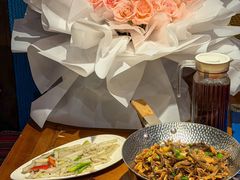 -雀舞云南菜(天津天河城购物中心店)