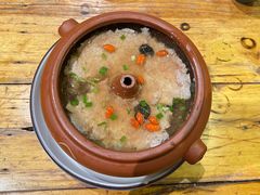 汽锅菌子肉饼-老滇山寨•云南特色菜•地方菜•民族风情歌舞表演(金碧店)