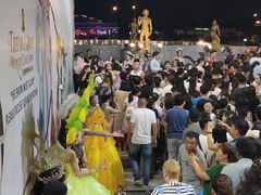 -金东尼人妖秀