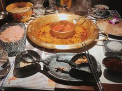 -哥老官重庆美蛙鱼头(龙湖杭州金沙天街店)