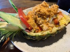 菠萝海鲜炒饭-mango tree芒果树泰国餐厅(青岛万象城店)