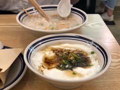 -正南齐北·老街糯米团(洪崖洞店)