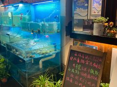 -挂旗柴锅鸡(蚌山区嘉年华店)
