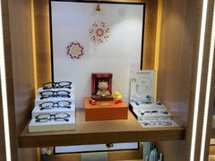 -一代眼镜(浦东大拇指广场店)