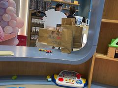 -KIDults童伴儿亲子餐厅(达美中心广场店)