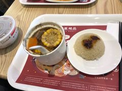 玉米排骨汤-钟姐炖品(万象城店)