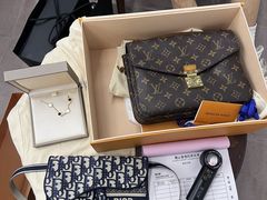 -聚云奢二手奢侈品黄金手表包包回收·中古店(上海店)
