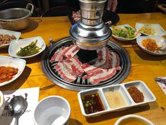 -唯成•韩国炭火烤肉 유성고기