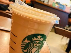 臻选榛果拿铁-星巴克(石厦街店)