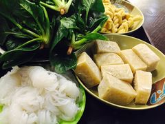 -月圆火锅(宁海东路二店)