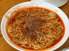 -柏合黄记豆腐皮饭店