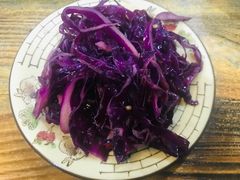 凉拌甘蓝菜-壹阁胡羊焖饼(特色小吃街店)