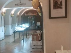 -Me Coffee下午茶艺术空间