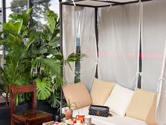 -广州花都融创文旅城希尔顿惠庭酒店