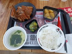 -犟骨头排骨饭•大骨面(弘阳广场店)
