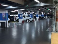 -丁香国际商业中心-停车场