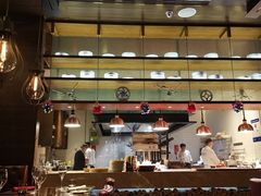 -恰餐厅及酒吧 CHAR Bar & Grill (北京丽都皇冠假日店)