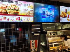 -肯德基(凯德国贸店)