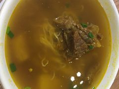 咖喱牛腩面-百福麵家(新馬路店)