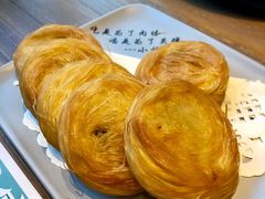 金丝肉饼-临界音乐酒馆·小龙虾·江湖菜(华熙LIVE·鱼洞店)