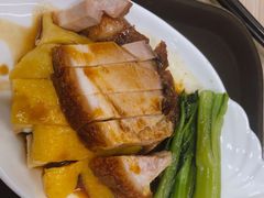 三拼烧味饭-太兴烧味餐厅(香港机场店)