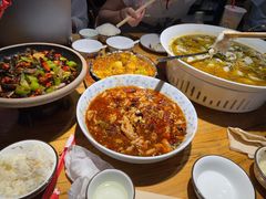 -小三峡食府(西五路店)