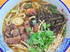 -孙浩特色牛杂面板面(华捷道店)