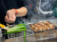 -喜悦小串丹东小黄牛海鲜烧烤大排档(民主广场店)