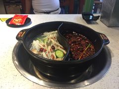 -钢管厂五区小郡肝串串香(南山店)