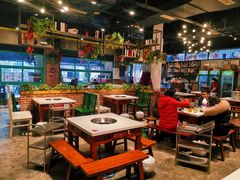 大堂-钢管厂五区小郡肝串串香(蜀都万达店)