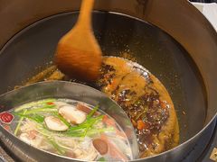 -老船舫·现做活鲜鱼馆(东郊记忆店)