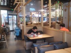 大堂-老乡鸡(联家超市北辰天都店)